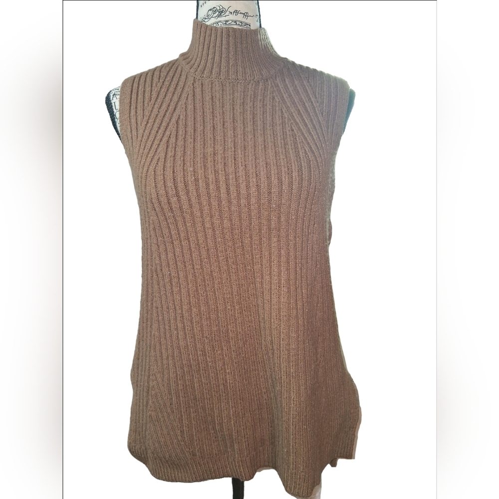 Max Studio Medium Sweater